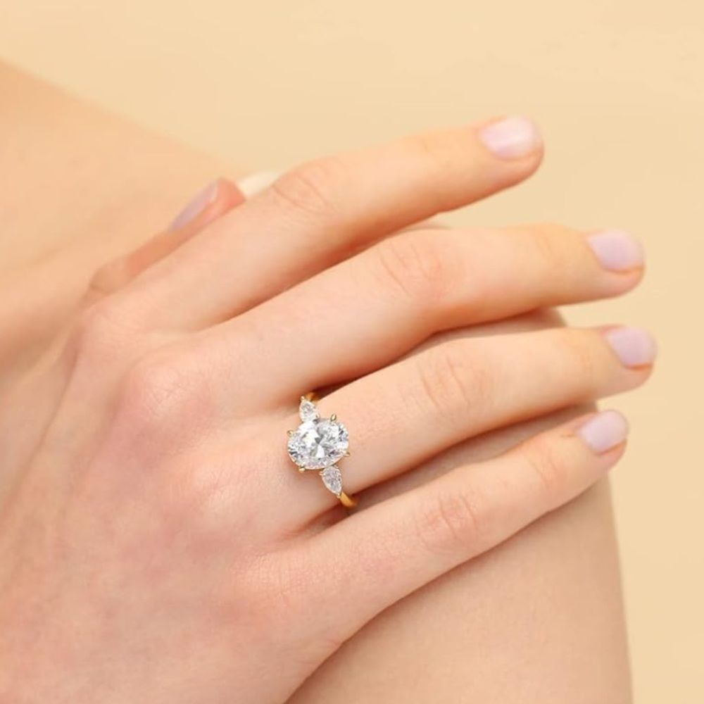 3 Stone Oval Cut Engagement Ring
